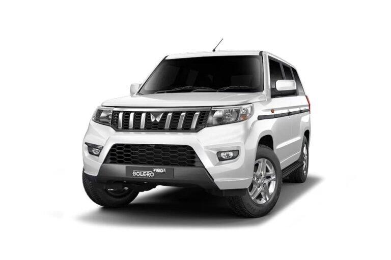 MAHINDRA-BOLERO-NEO-PLUS-DIAMOND-WHITE