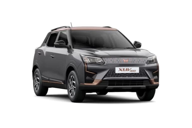 Mahindra XUV400