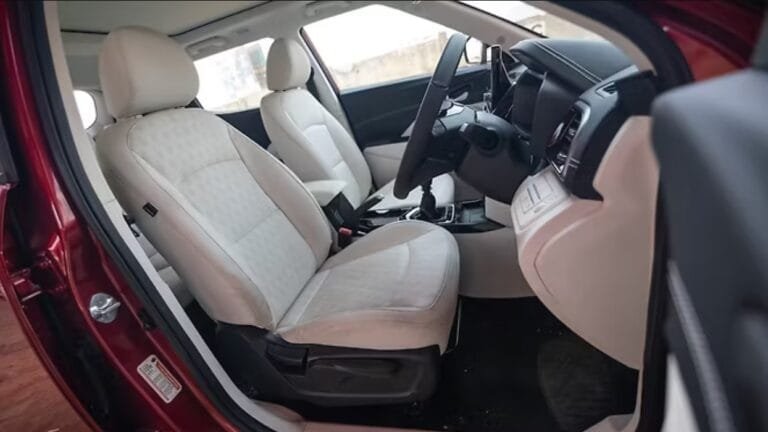 Mahindra XUV 3XO